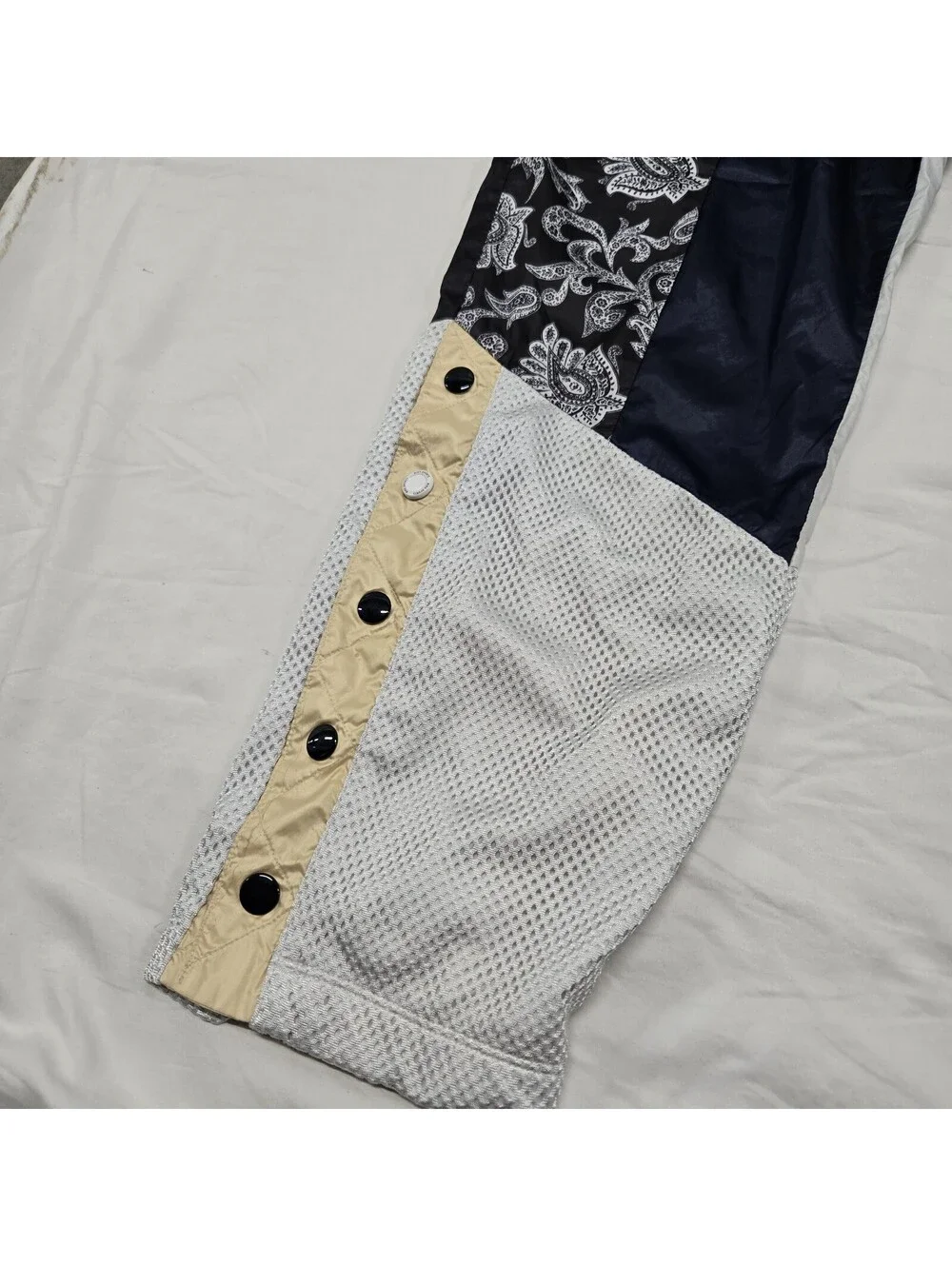 Women's MEDIUM Nike Sportswear NSW Woven Track Pants Patchwork Snap AR2940-010